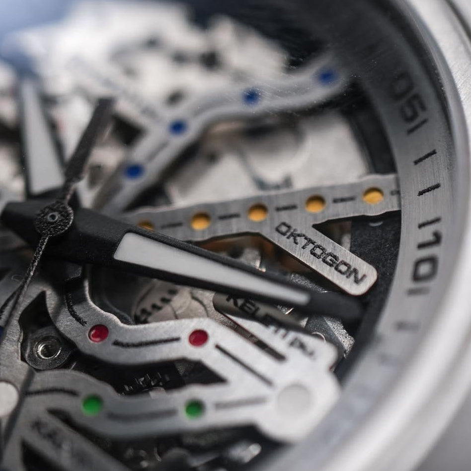 Evolvens METRO - 44 mm Egyedi Limitált Automata Karóra