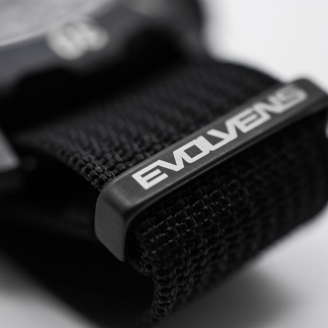 Evolvens TACTICAL Tritium - 44 mm Automata Karóra