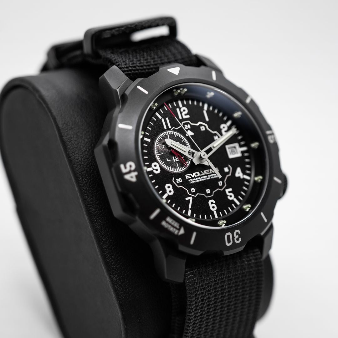 Evolvens TACTICAL Tritium - 44 mm Automata Karóra