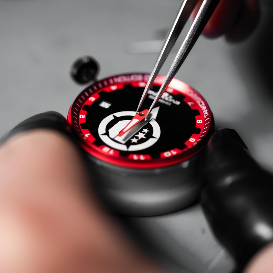 Evolvens TANKCSAPDA 44 mm Limited Edition Watch