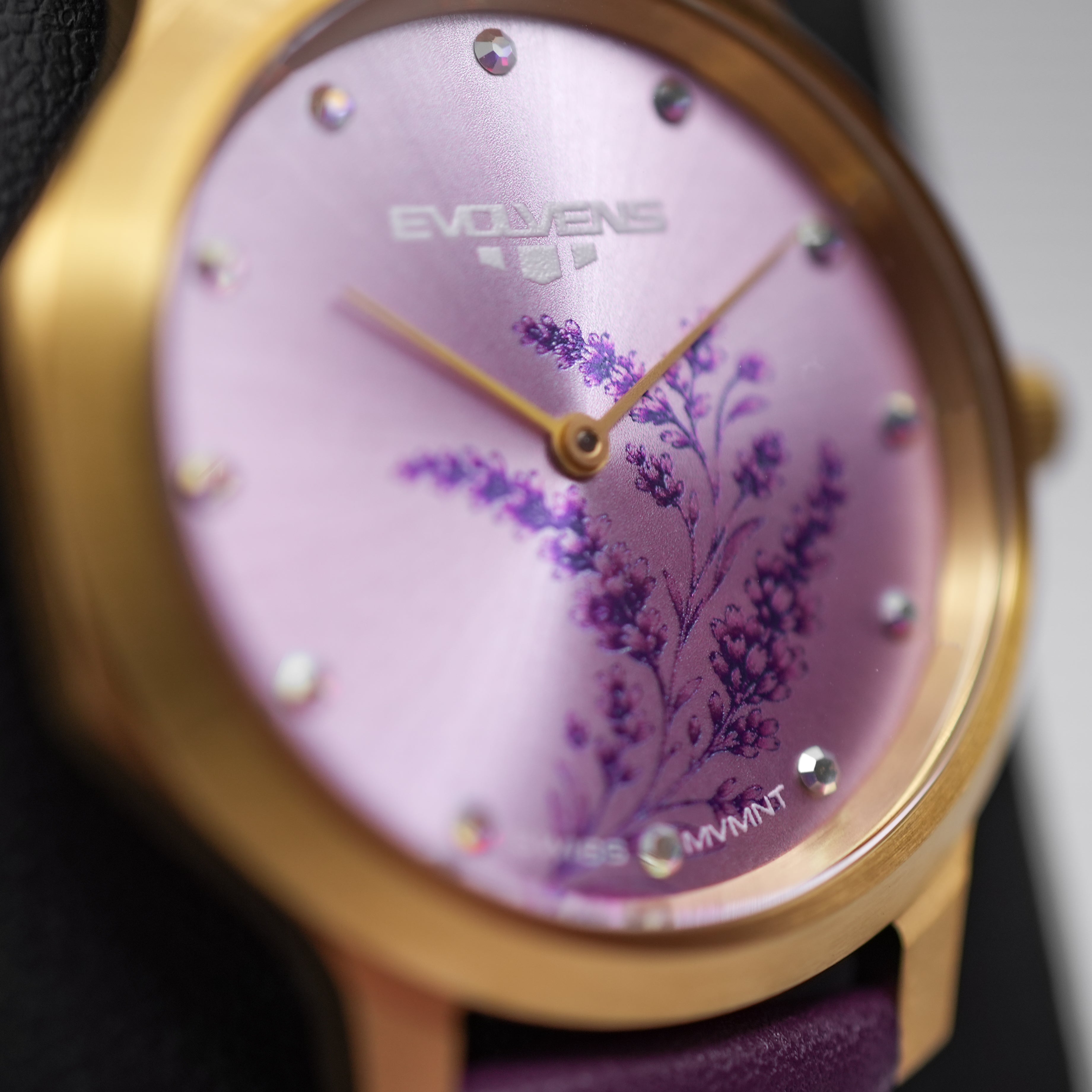 Evolvens LEVENDULA Arany - 34 mm Egyedi Karóra