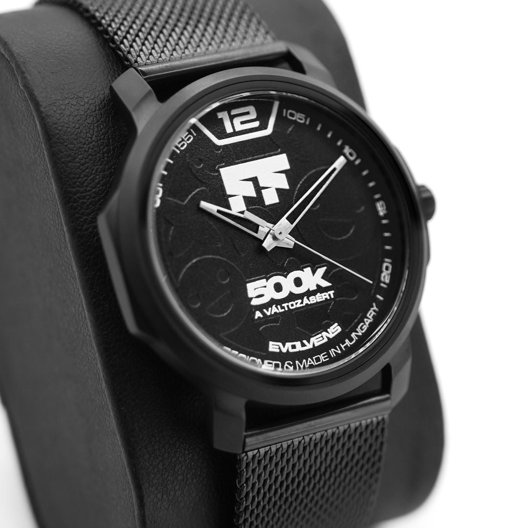 Félmillió Fiatal x Evolvens Szerkeszthető Karóra 40 mm