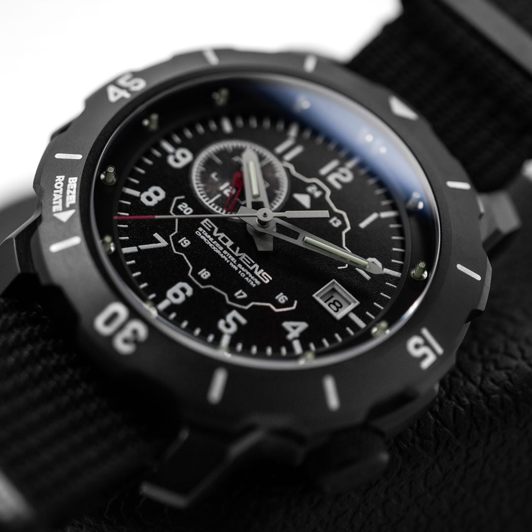 Evolvens TACTICAL Tritium - 44 mm Automata Karóra