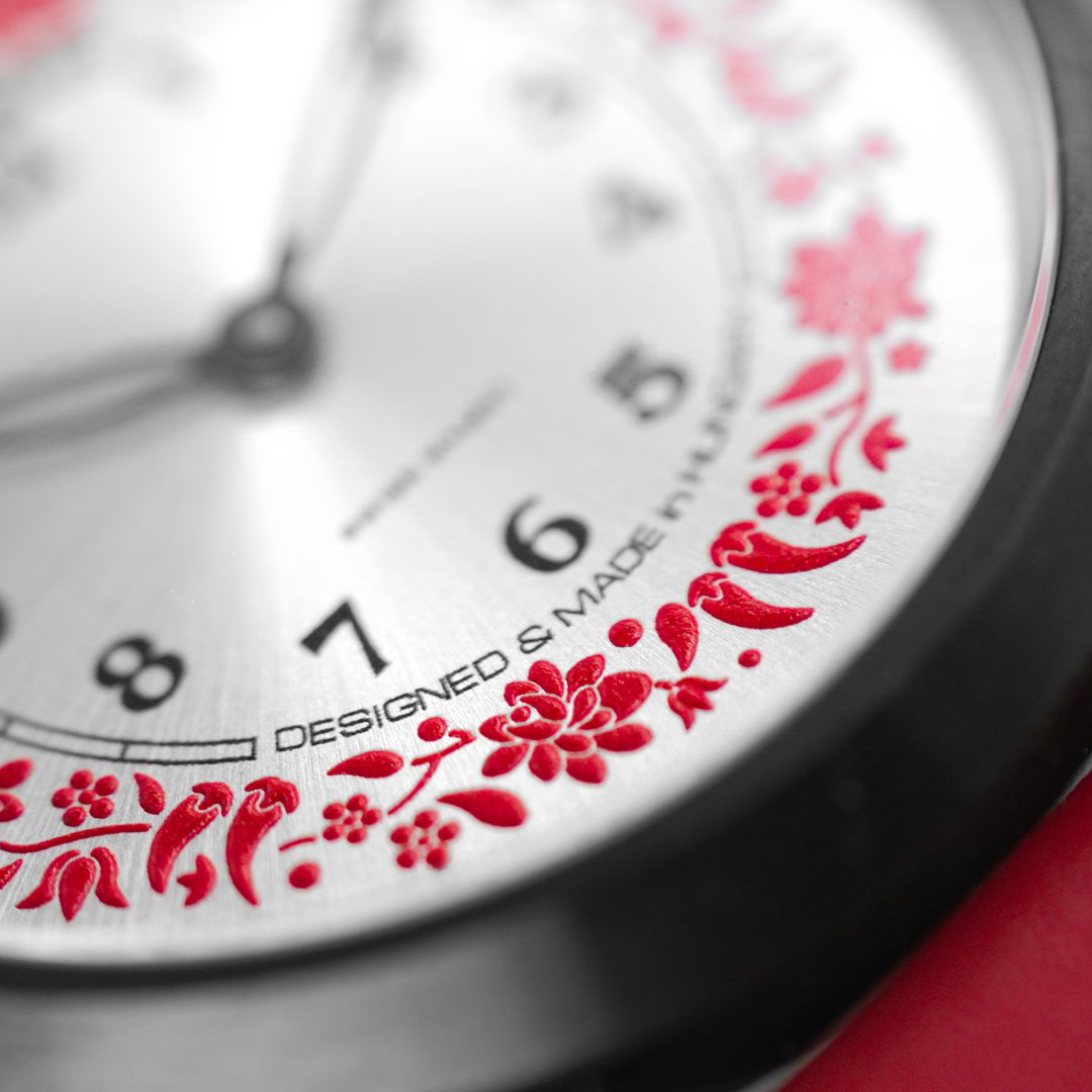 Evolvens KALOCSAI 34 mm Limitált Karóra